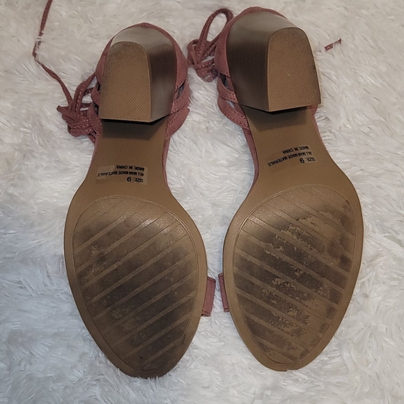 Tie-up Dusty Rose Heels - Picture 6 of 9